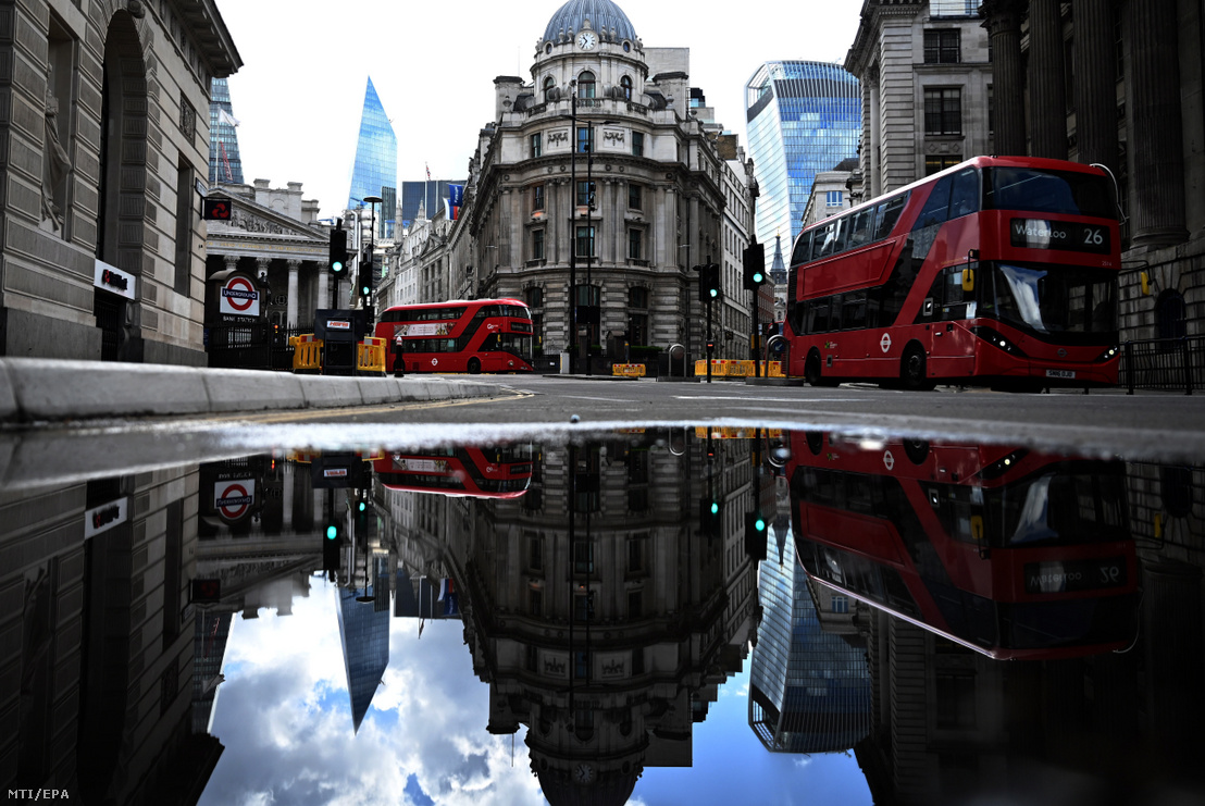 A Bank of England épülete London pénzügyi negyedében