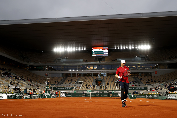 Andy Murray másfél óra alatt kikapott a Roland Garroson Wawrinkától