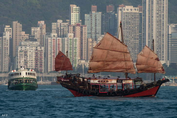 Hagyományos dzsunka Hongkongban