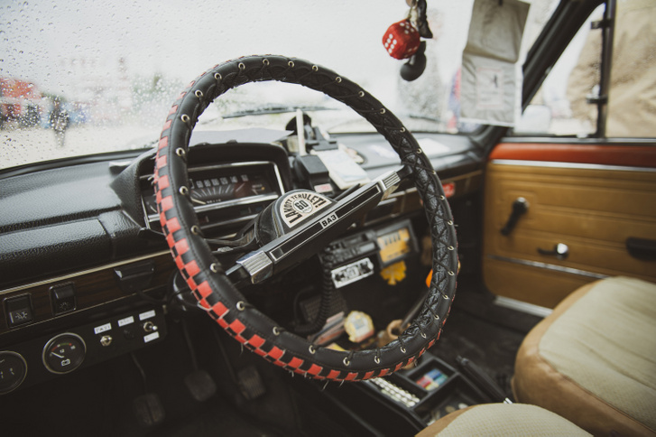 Lada 50 2