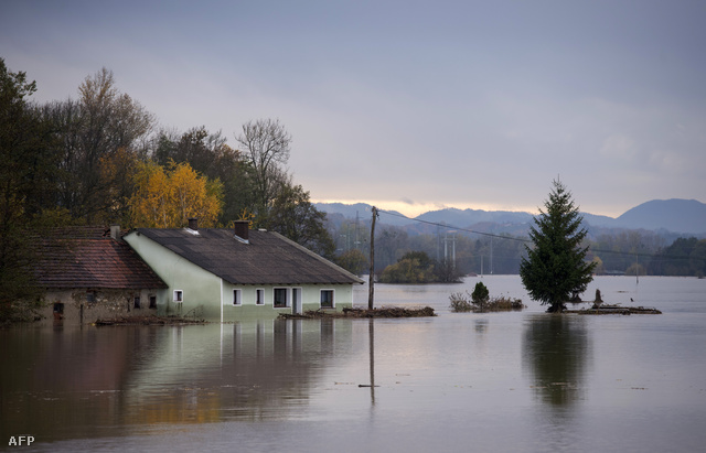 Szlovéniában a Dráva áradása okozott károkat