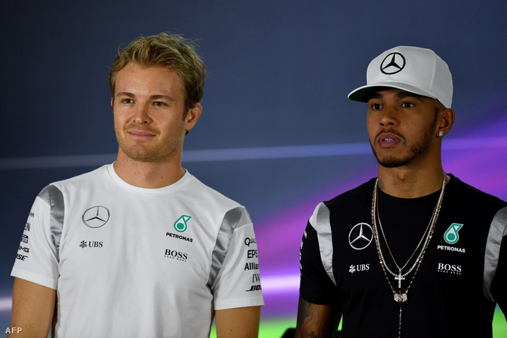 Rosberg és Hamilton 2016-ban, csapattársakként