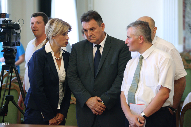 Čačić a bíróságon júniusban