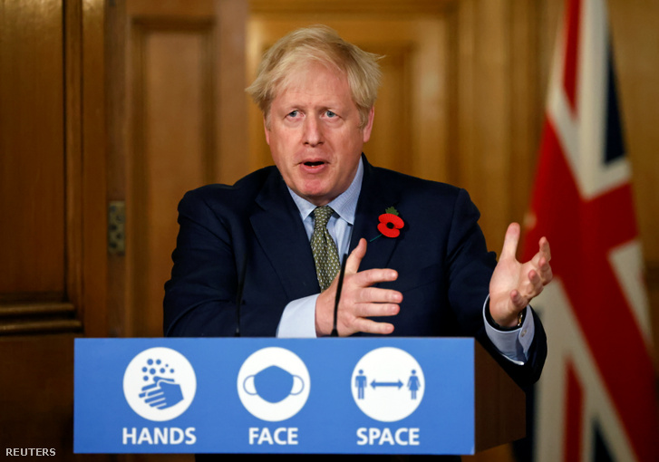 Boris Johnson beszél koronavírus-járványról tartott sajtótájékoztatón Londonban 2020. november 9-én