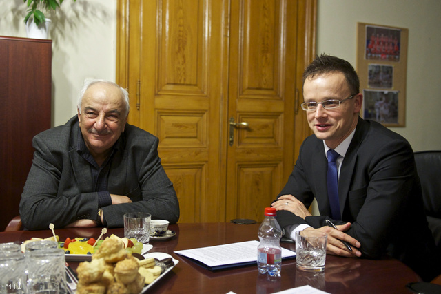 Szijjártó Péter Abid Sharifov azeri miniszterelnök-helyettessel