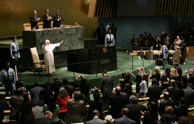 XVI. Benedek Pápa 2008-ban mondott beszédet az ENSZ ben