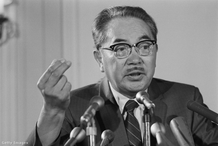 Dr. S. I. Hayakawa