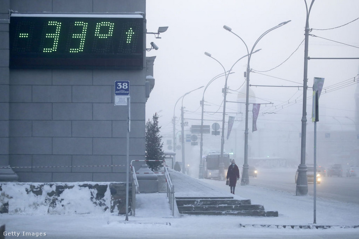 Nappali „meleg”, -33 Celsius fok Novoszibirszkben 2020. december 27-án