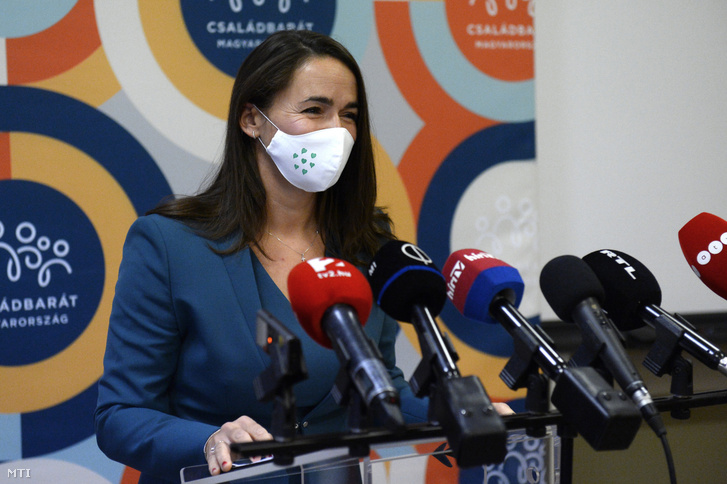 Novák Katalin családokért felelős tárca nélküli miniszter