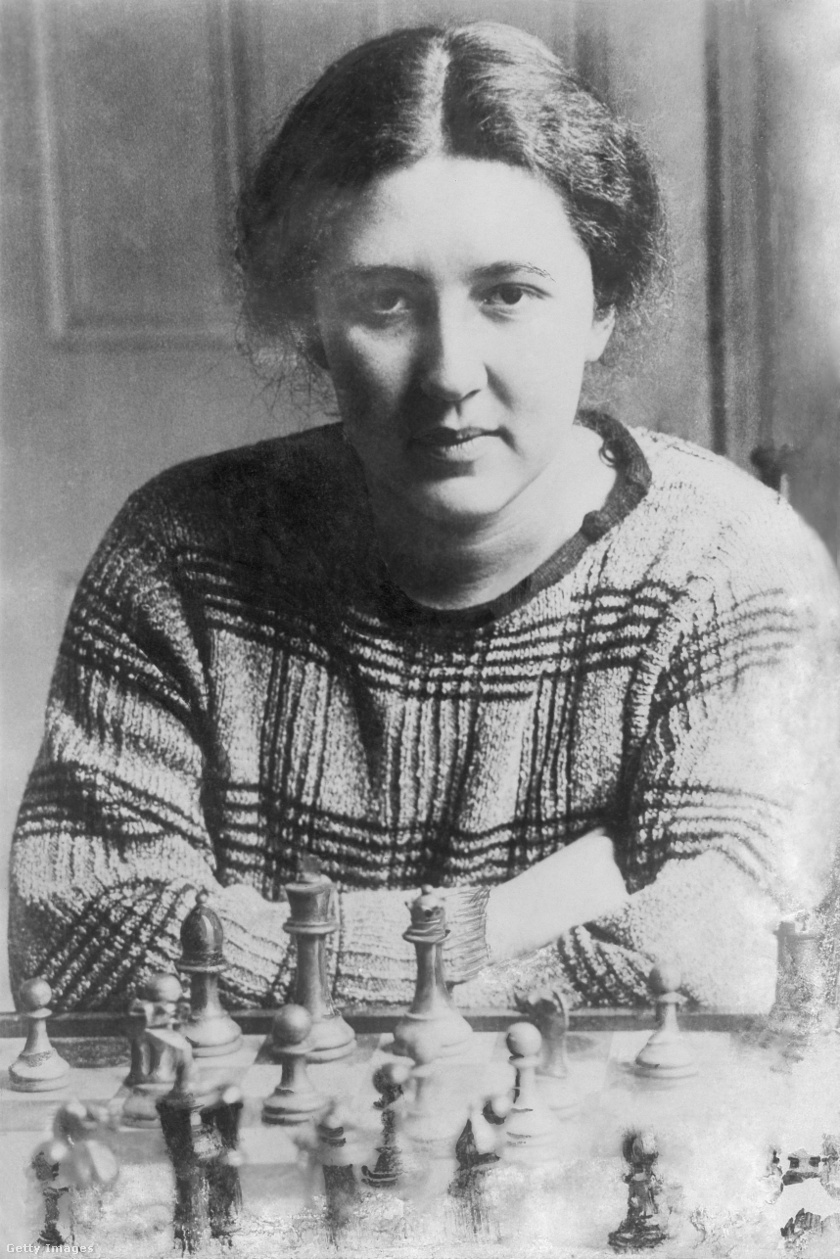 Vera Menchik.