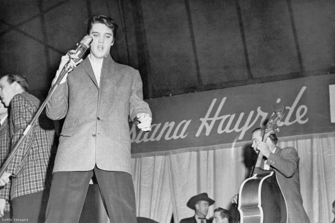 Elvis Presley 1954-ben.