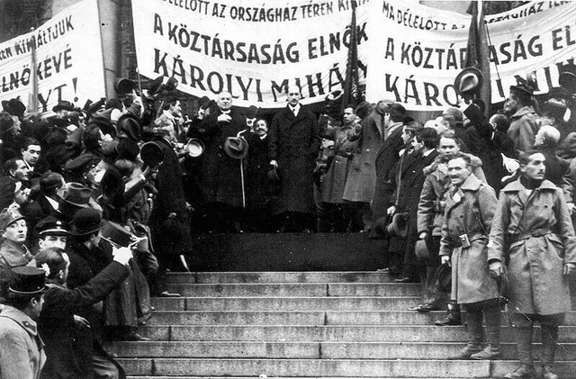 Károlyi Mihály köztársasági elnökké választása, 1918. november 16.