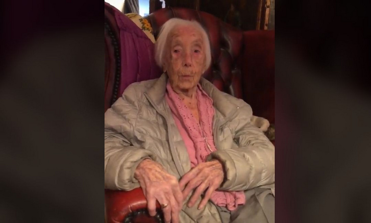 Amy Hawkins, a 110 éves TikTok-sztár (Forrás: TikTok)