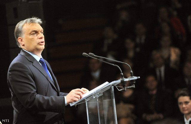 Orbán Viktor miniszterelnök mond beszédet a járási hivatalvezetők ünnepélyes kinevezésén december 17-én