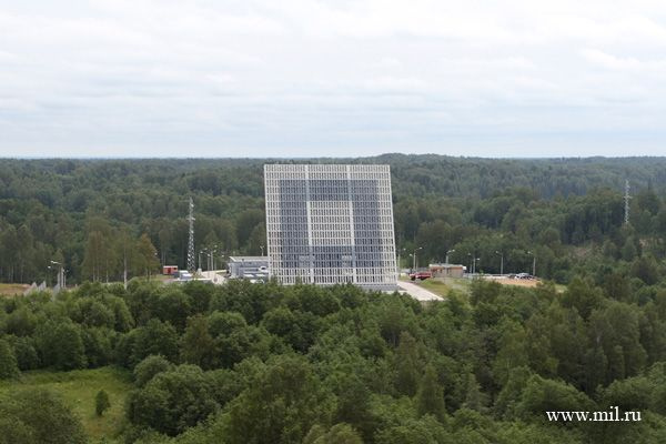 Egy Voronyezs-M radar antennája