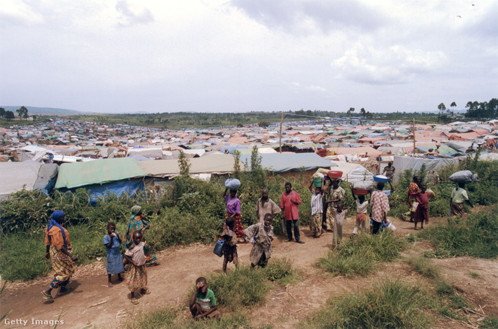 Menekülttábor Kongóban 2003. júniusban.