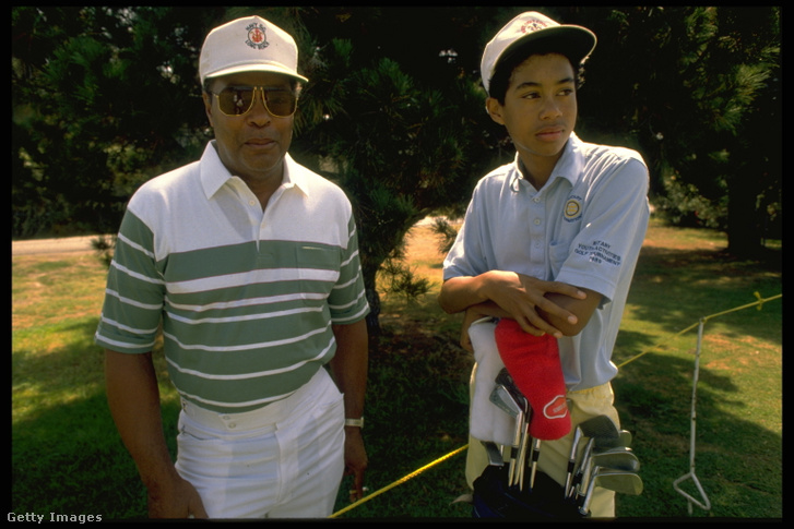 Earl és Tiger Woods