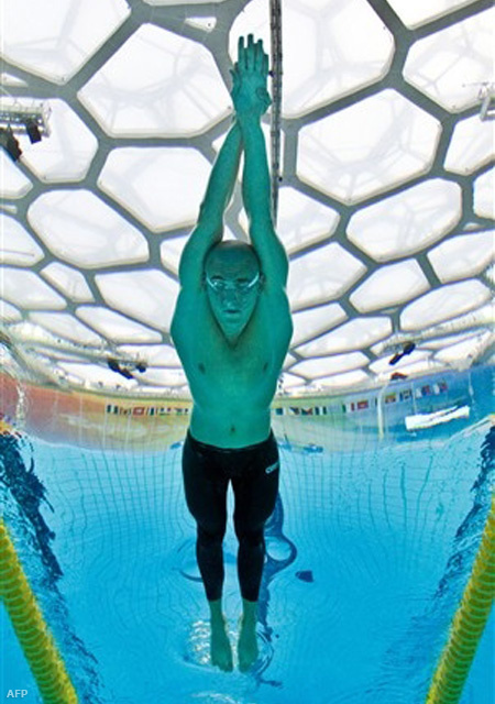 Cseh László országos rekordot úszott