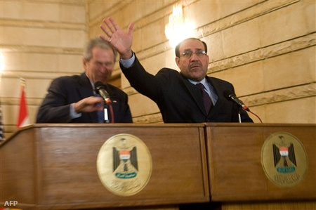 Bush és al-Maliki a bagdadi cipődobálós sajtótájékoztatón