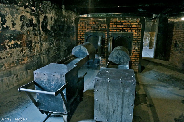 Rekonstruált krematórium Auschwitzban