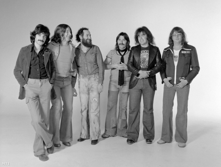A Gemini tagjai 1977-ben, Papp Imre jobbról a második