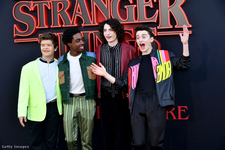 Stranger Things 4. Cast