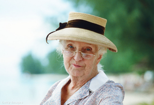 Agatha Christie jól ismerte a kotnyeles vidéki vénkisasszonyokat