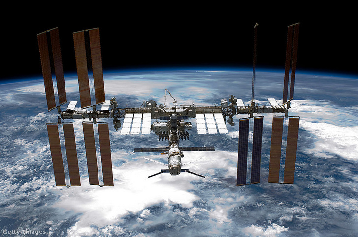 A Nemzetközi Űrállomás 2011-ben az utolsó űrsiklórepülés idején