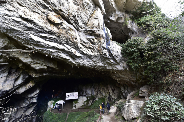 Ussat-barlang, ahol 40 napot töltöttek a tudományos kutatás résztvevői