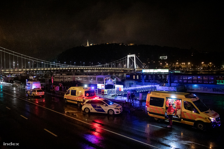 2019. május 29-én este negyed 10-kor ütközött, felborult és elsüllyedt a Hableány hajója a Dunán Budapesten, a Parlamentnél, miután összeütközött a Viking Sigyn szállodahajóval