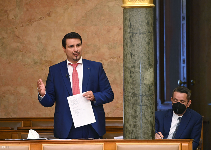 Mesterházy Attila felszólal a parlament plenáris ülésén 2021. június 1-jén