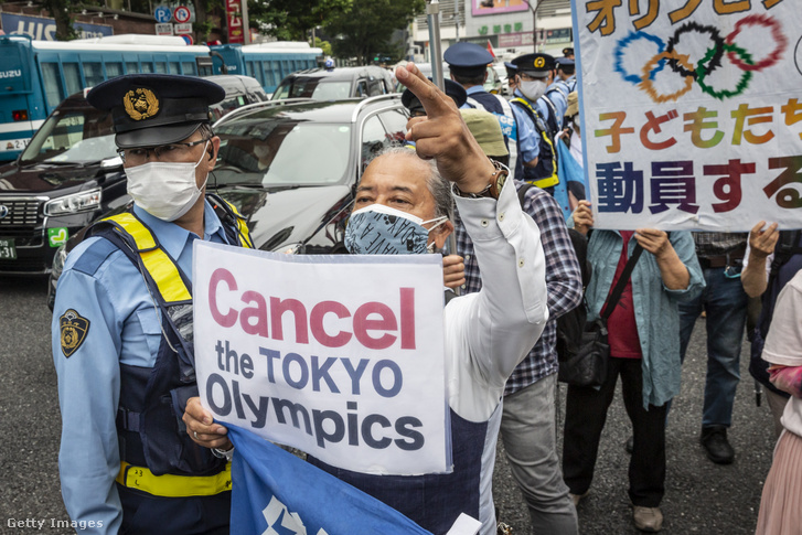 Tüntetés a tokiói olimpia ellen