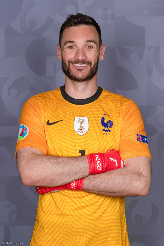 A 34 éves kapus, Hugo Lloris és felesége, Marine Llorist a következő