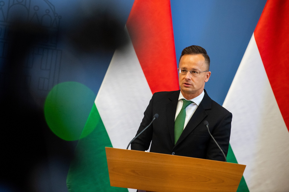 Rendkívüli bejelentést tett Szijjártó Péter, példátlan gesztus várja a magyarokat Münchenben