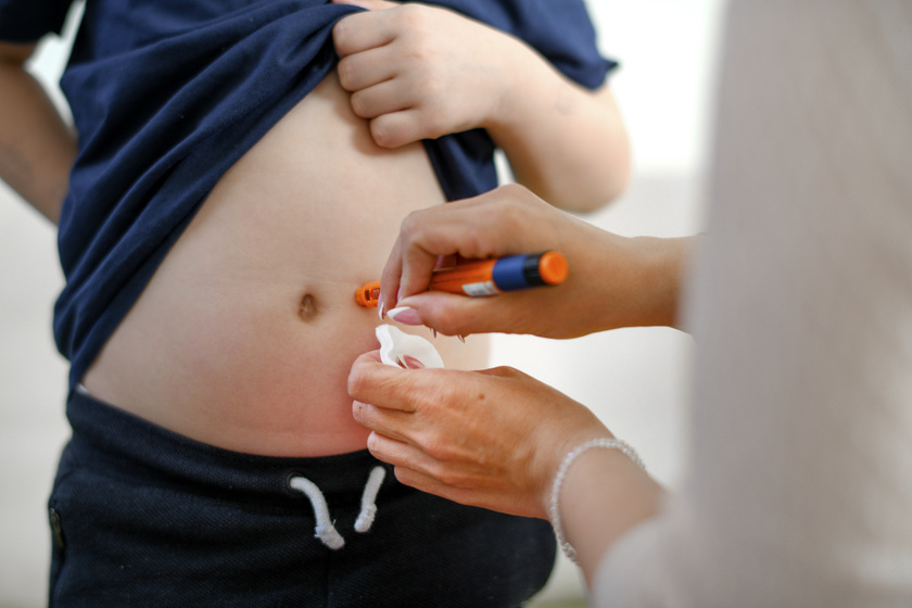 Tanácsok az 1-es típusú diabétesszel frissen diagnosztizált gyermekeknek és szüleiknek