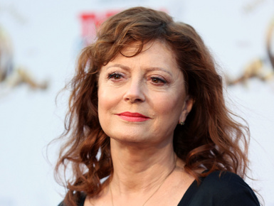 A 74 éves Susan Sarandon szeretne egy pasit, mert unatkozik