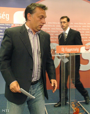 Budapest, 2008. Orbán Viktor és Varga Mihály.