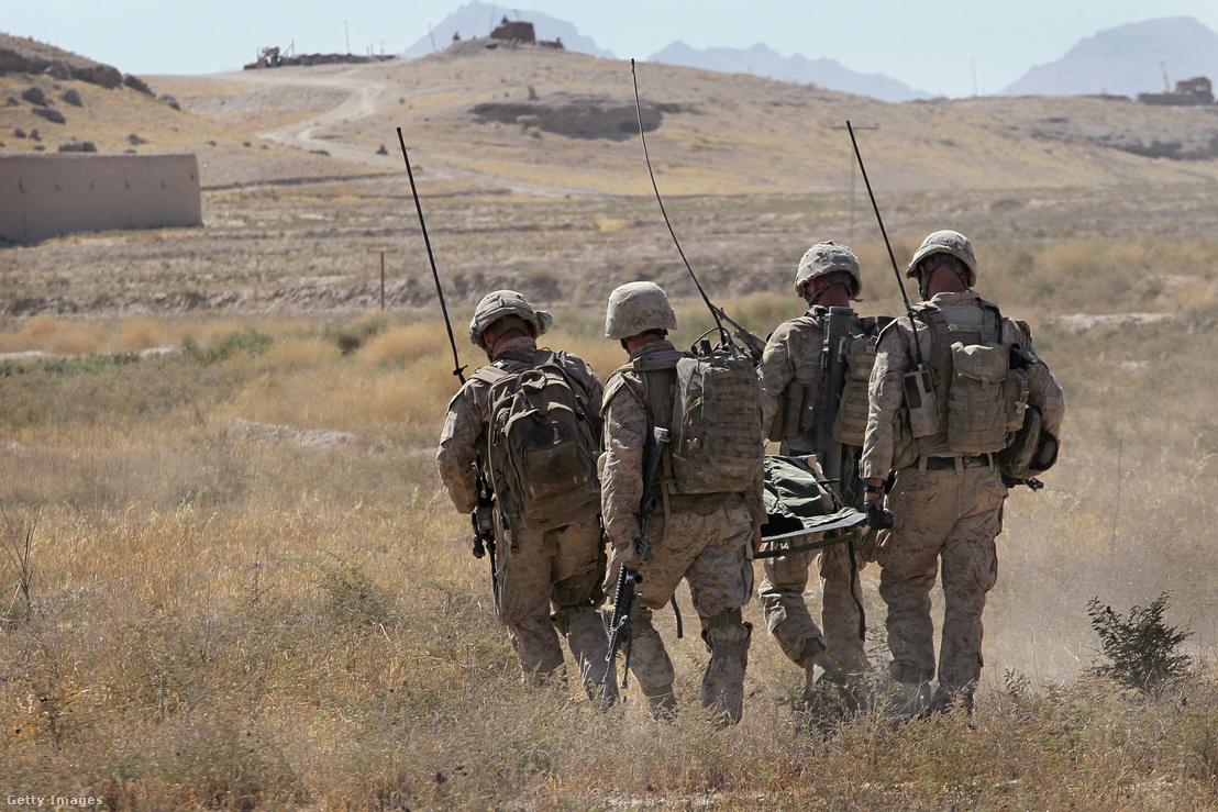 Amerikai tengerészgyalogosok Afganisztánban 2010. október 17-én