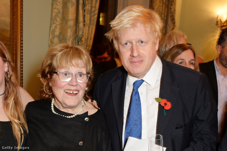 Boris Johnson és édesanyja, Charlotte Johnson Wahl Londonban 2014. október 22-én