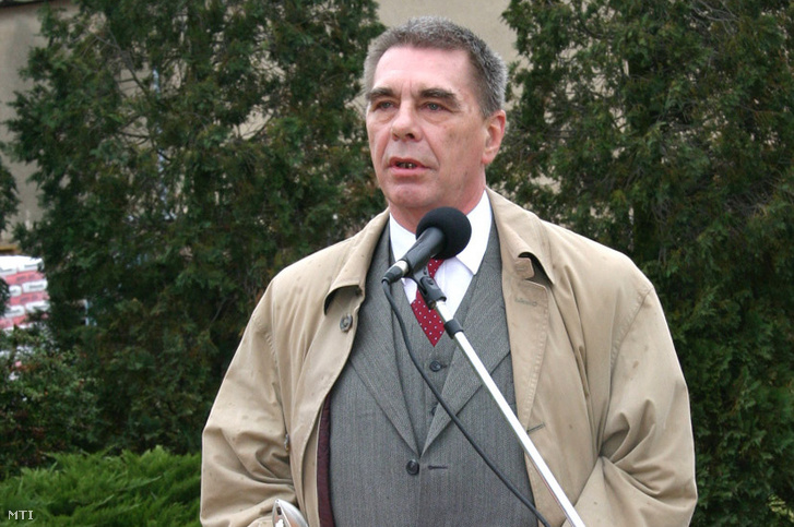 Bócz Endre 2004 márciusában