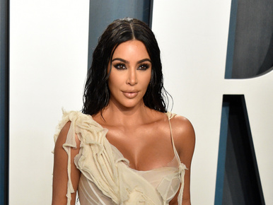 Több millióba került ez a frizura Kim Kardashiannek