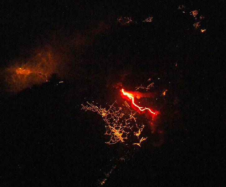 Így látták a La Palma szigetén pusztító lávafolyamot a Nemzetközi Űrállomásról