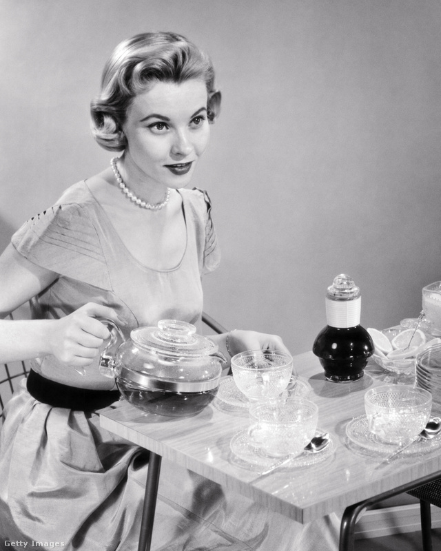 Idealizált amerikai feleségkép az 1950-es évekből
