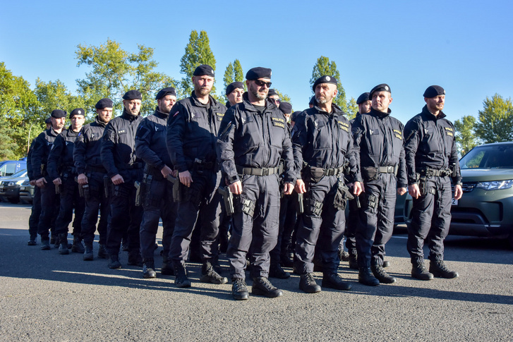 Cseh rendőri segítség a magyar határnál