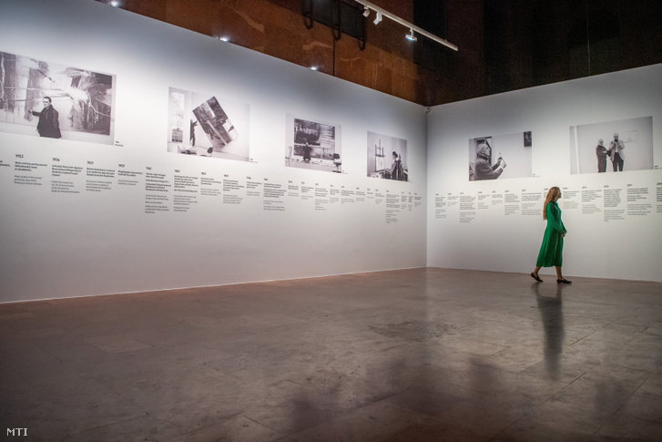 Gerhard Richter Valós látszat című kiállítása a Magyar Nemzeti Galériában 2021. augusztus 26-án
