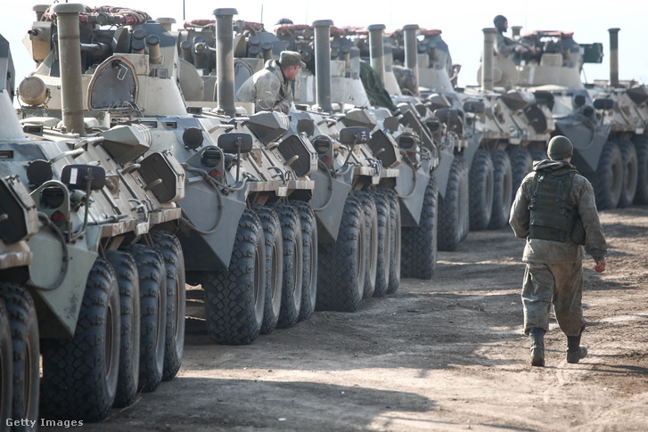 Orosz hadgyakorlat a Krímben 2021. október 18-án