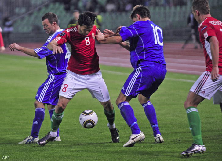 Rudolf Gergely akcióban a San Marino elleni 2010-es Eb-selejtező meccsen