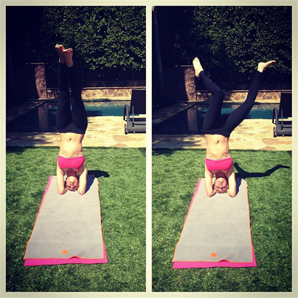 Kaley-Cuoco-Yoga-3