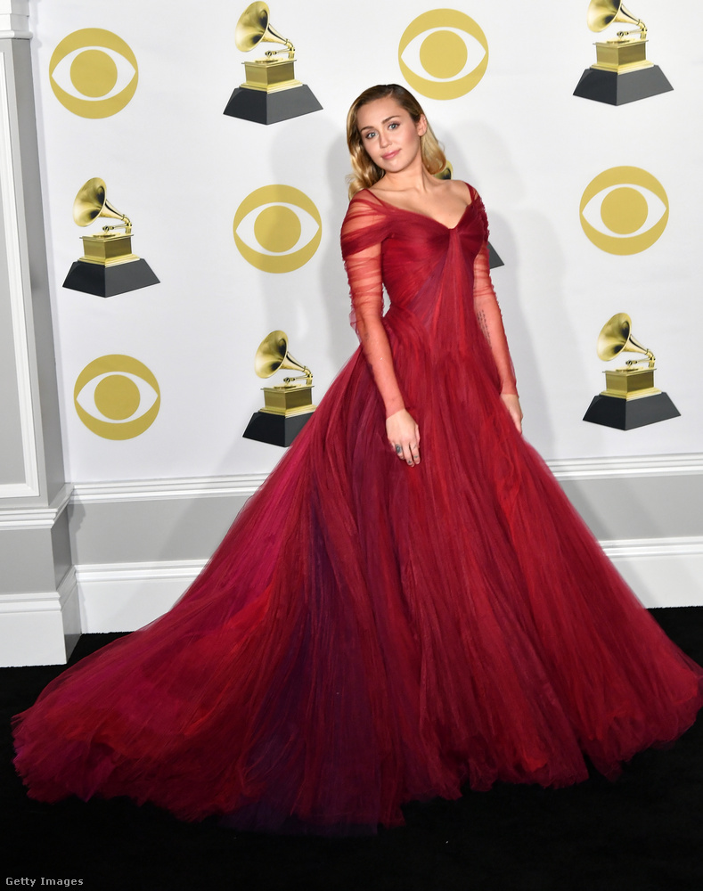 A 2018-as Grammy-gálán leginkább egy Disney-hercegnőre hasonlított.