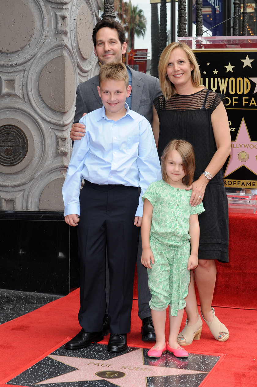 2015-ben kapott Rudd egy csillagot a Hollywoodi hírességek sétányán, akkor a felesége és a gyerekei is támogatták őt az avatóünnepségen.